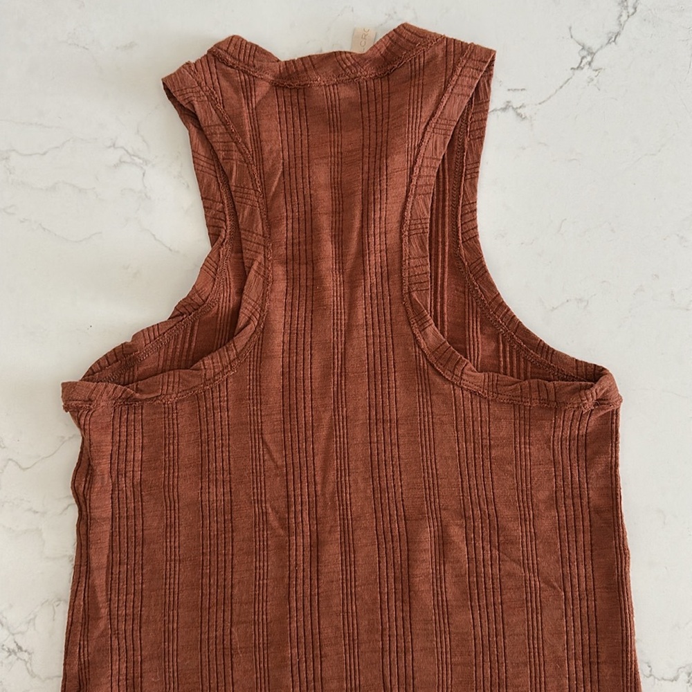 Pilcro Ribbed Tank - Picture 5 of 7